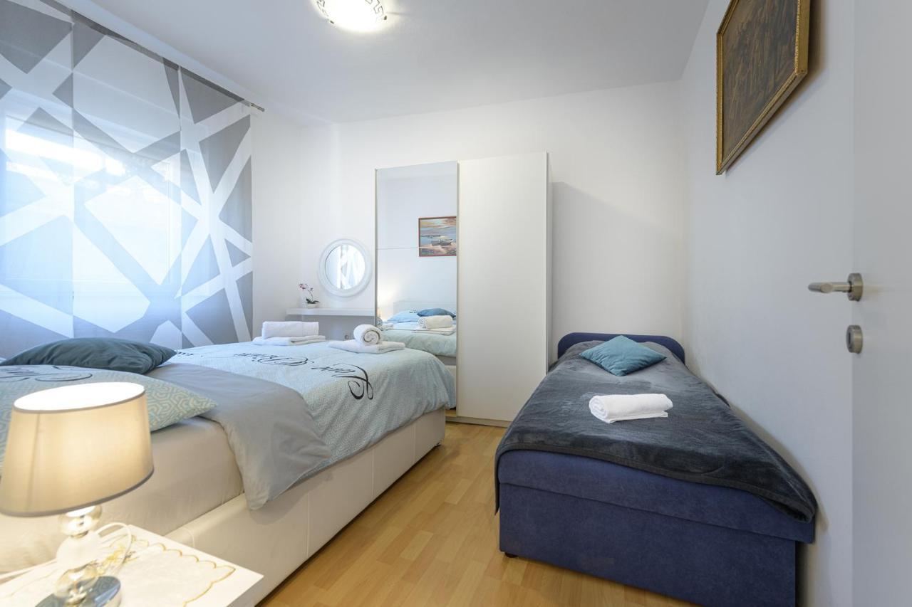 Tena Apartamento Selce
