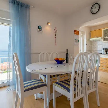 Apartmani Tena Selce Exterior photo