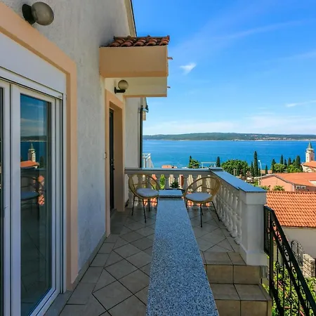 Apartmani Tena Selce Exterior photo