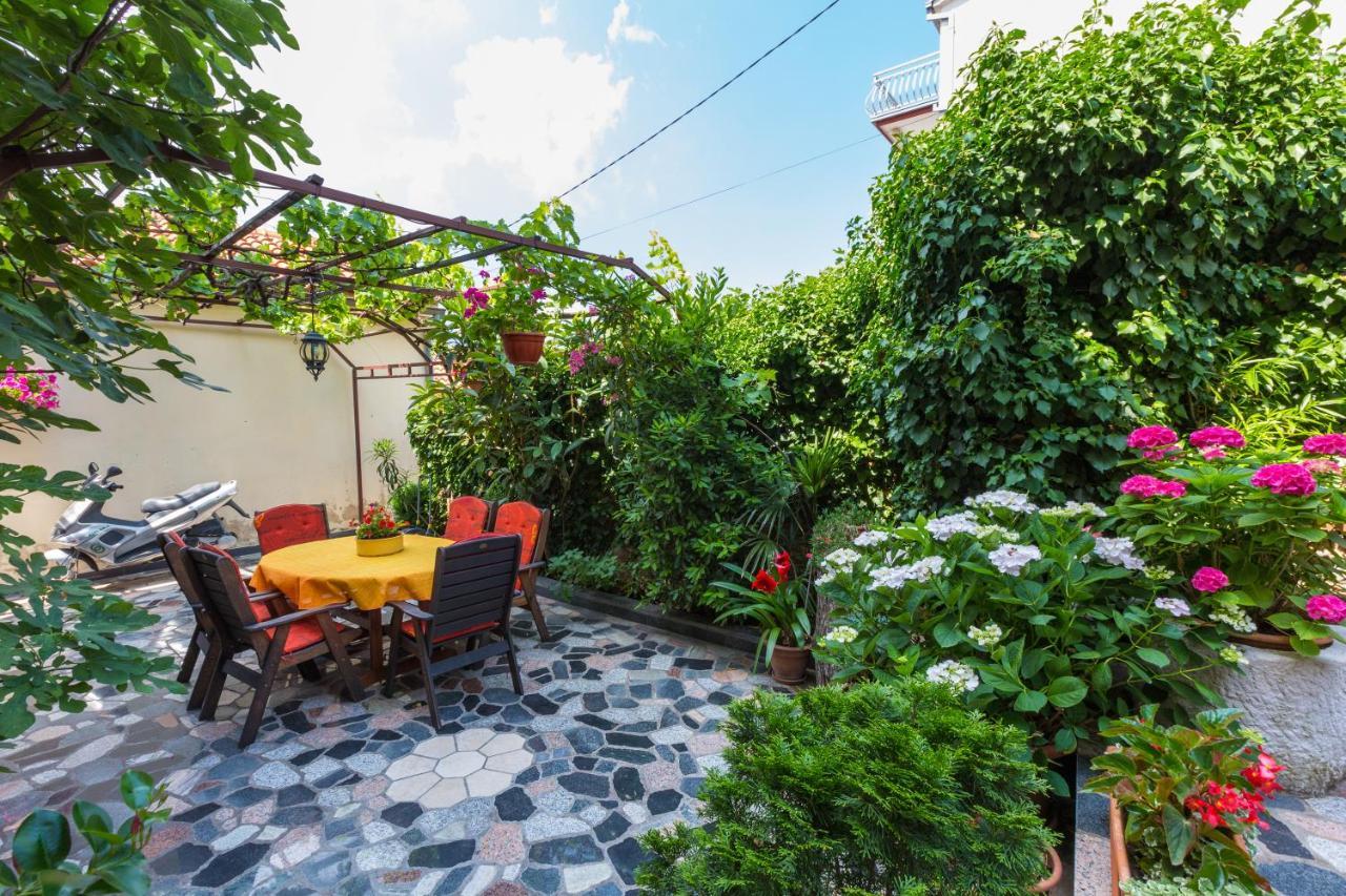 Tena Apartman